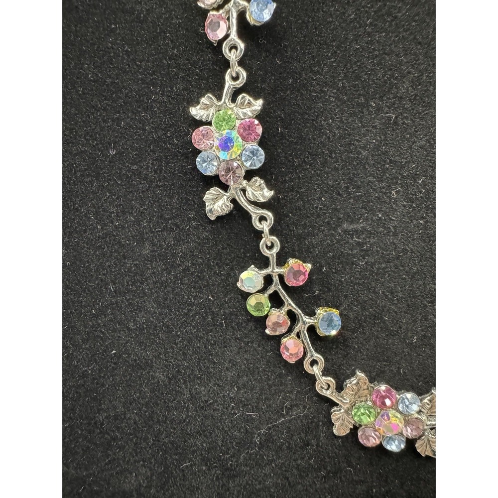 Vintage Pastel Rhinestone‎ Flower Necklace - 19" - Picture 4 of 9